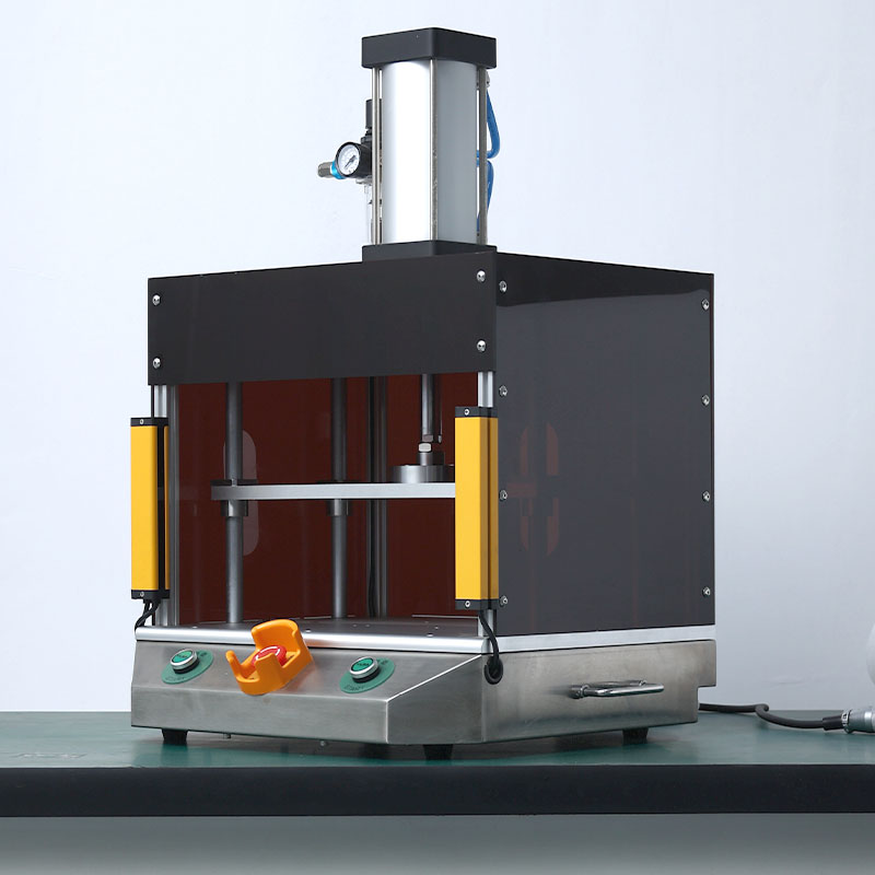 BrandenburgAir tightness test fixture